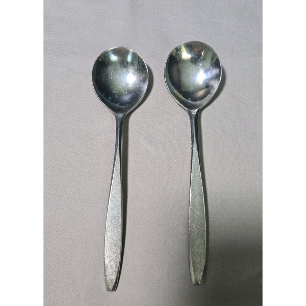 Ecko Eterna Corsair Flatware Two Soup/Chowder Spoons Burnish Handles